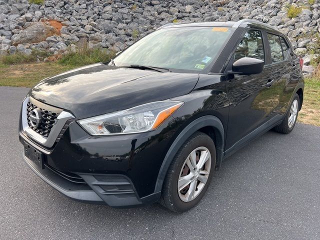 2019 Nissan Kicks S