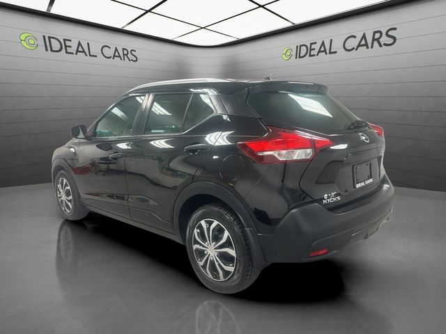 2019 Nissan Kicks S