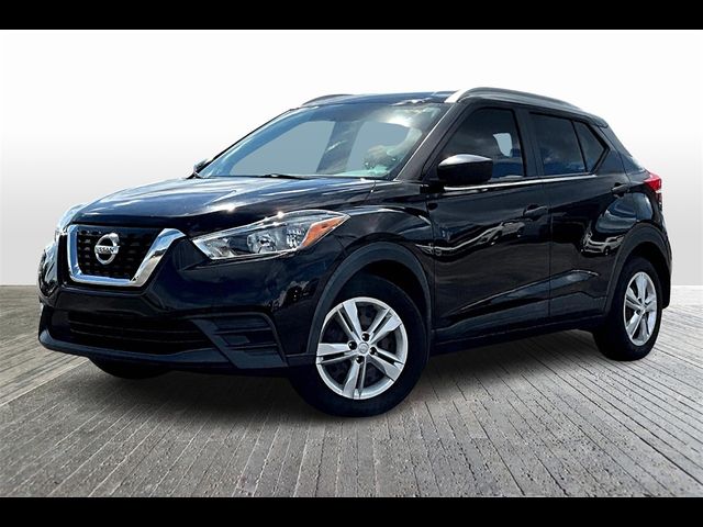 2019 Nissan Kicks S