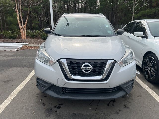 2019 Nissan Kicks S