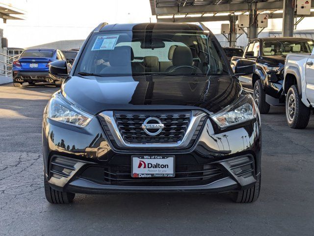 2019 Nissan Kicks S