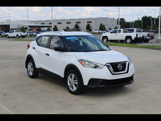 2019 Nissan Kicks S