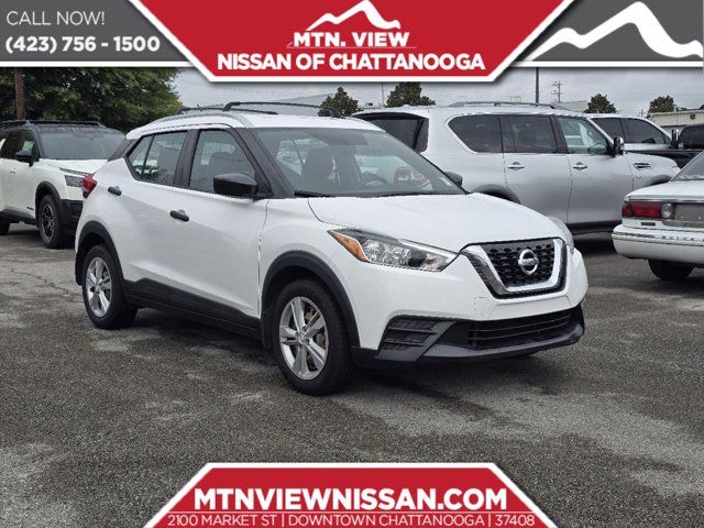 2019 Nissan Kicks S