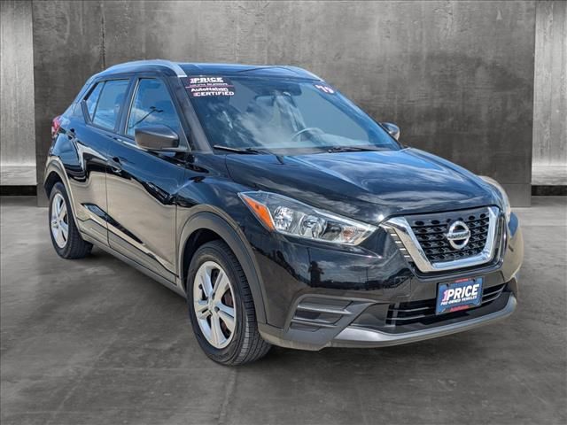 2019 Nissan Kicks S