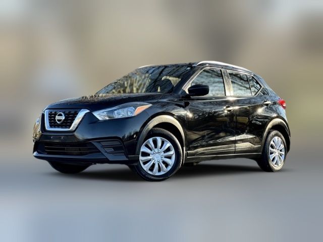 2019 Nissan Kicks S