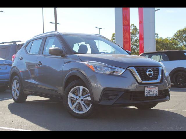 2019 Nissan Kicks S