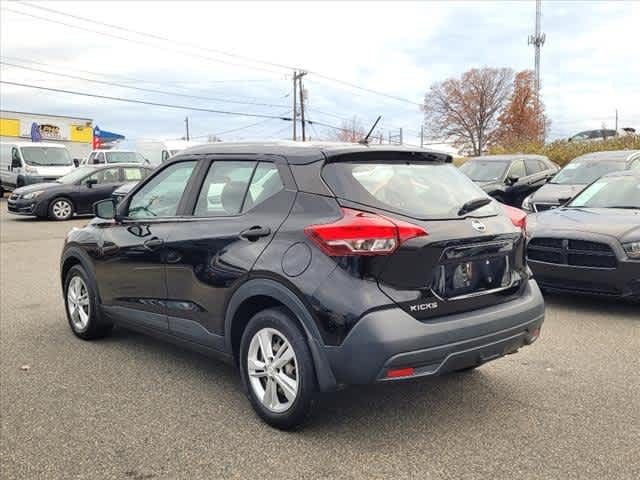 2019 Nissan Kicks S