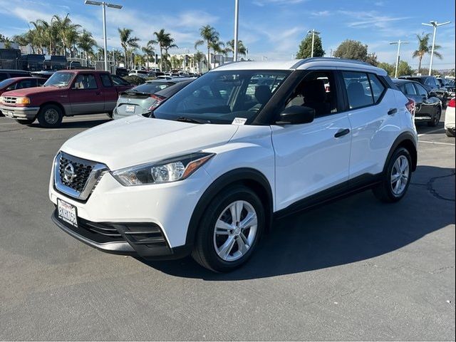 2019 Nissan Kicks S