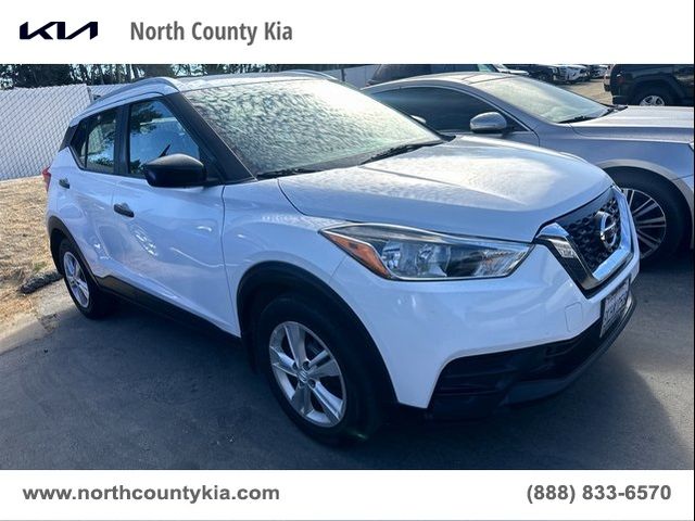 2019 Nissan Kicks S