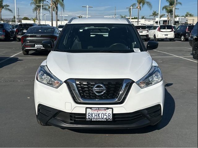 2019 Nissan Kicks S