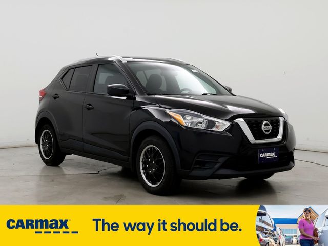 2019 Nissan Kicks S