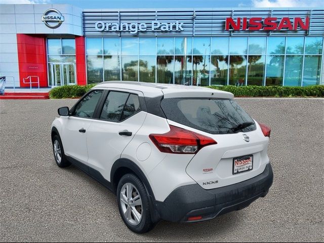 2019 Nissan Kicks S