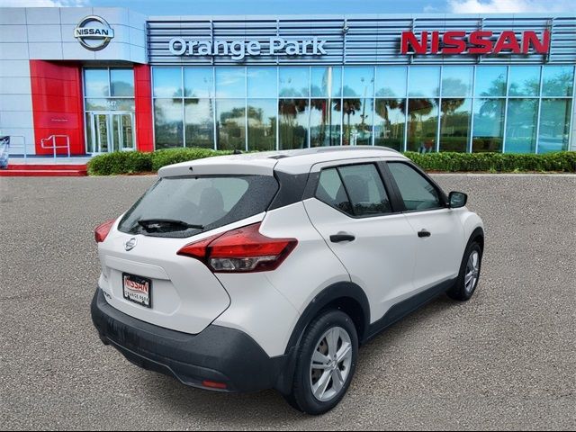 2019 Nissan Kicks S