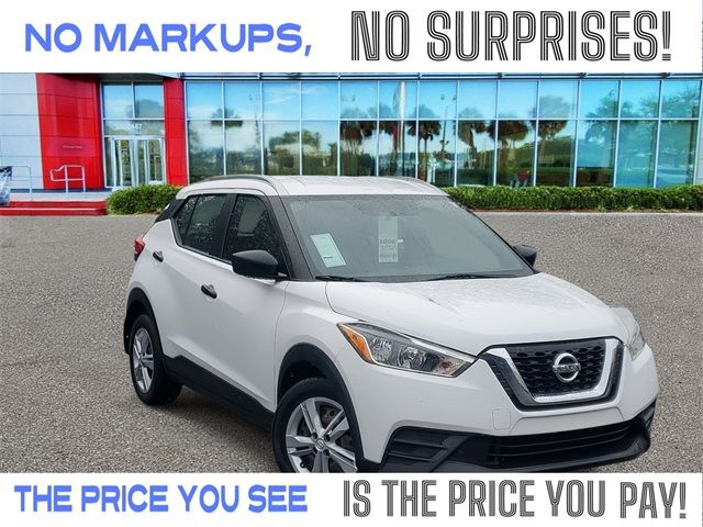 2019 Nissan Kicks S