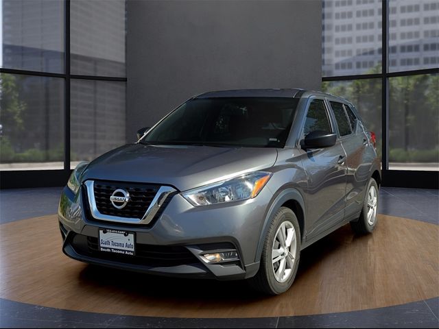 2019 Nissan Kicks S