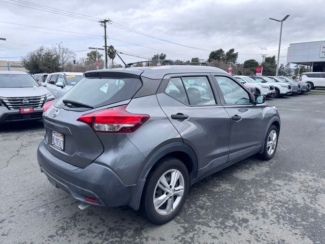 2019 Nissan Kicks S