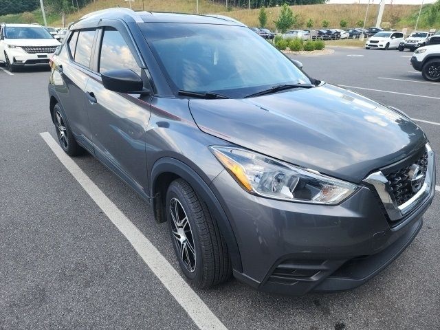 2019 Nissan Kicks S