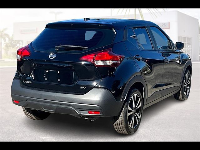 2019 Nissan Kicks S