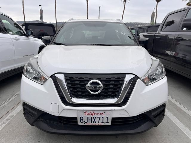 2019 Nissan Kicks S