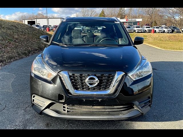 2019 Nissan Kicks S