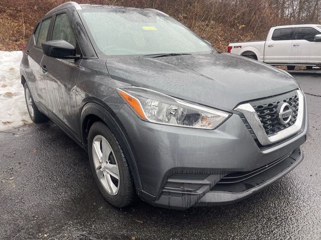 2019 Nissan Kicks S