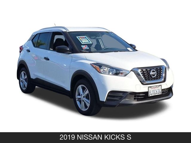 2019 Nissan Kicks S
