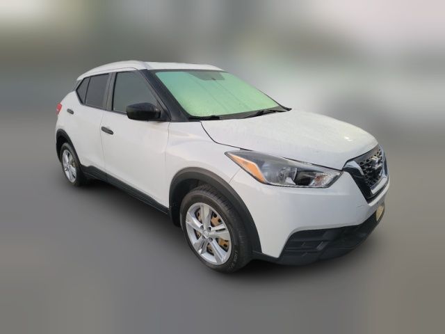 2019 Nissan Kicks S