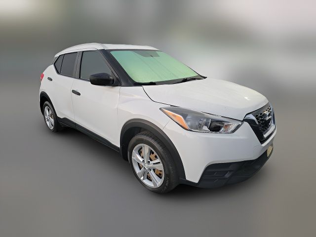 2019 Nissan Kicks S