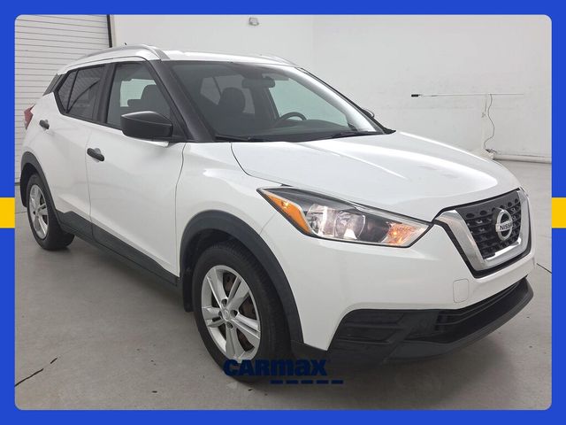 2019 Nissan Kicks S