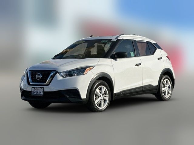 2019 Nissan Kicks S