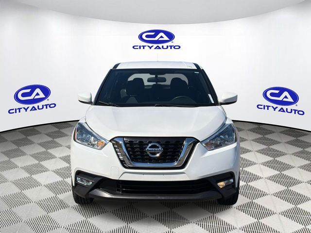 2019 Nissan Kicks S