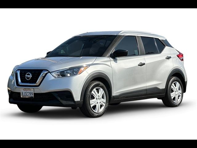 2019 Nissan Kicks S