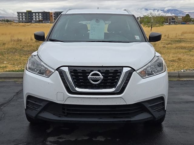 2019 Nissan Kicks S