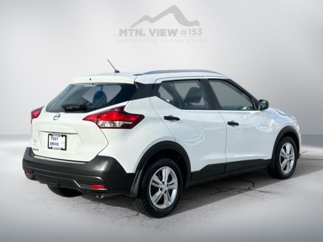 2019 Nissan Kicks S