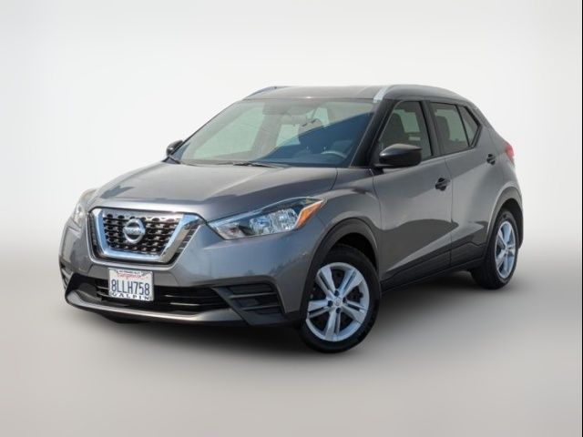2019 Nissan Kicks S