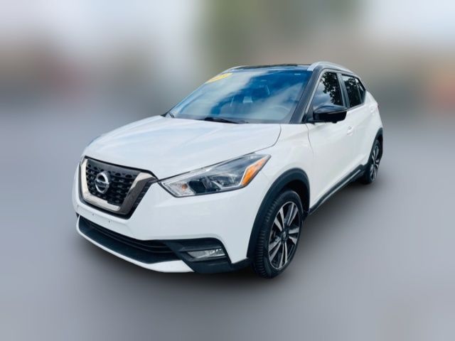 2019 Nissan Kicks SR