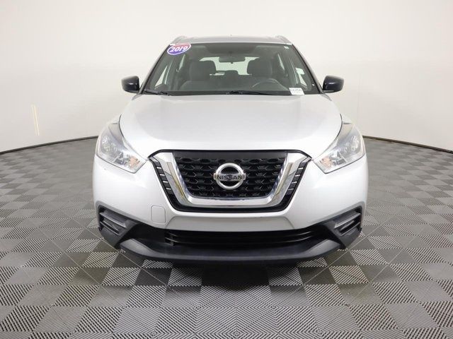 2019 Nissan Kicks S