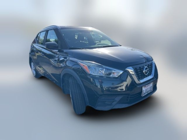 2019 Nissan Kicks S