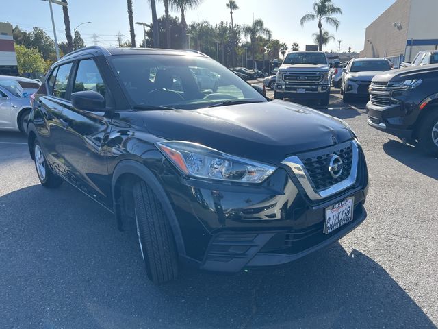 2019 Nissan Kicks S