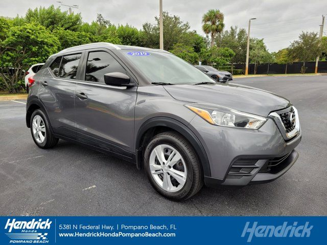 2019 Nissan Kicks S