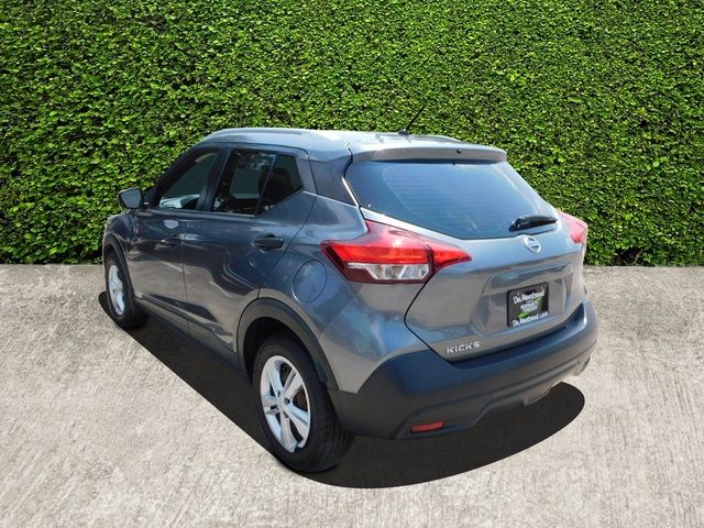 2019 Nissan Kicks S