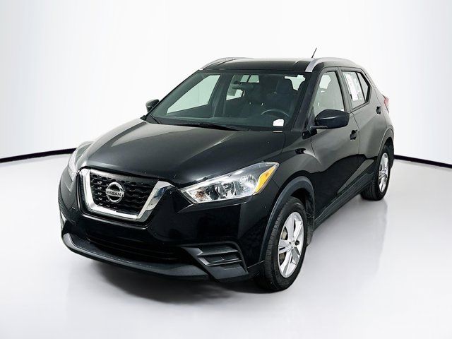 2019 Nissan Kicks S