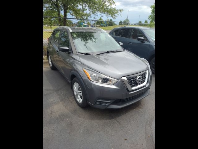 2019 Nissan Kicks S