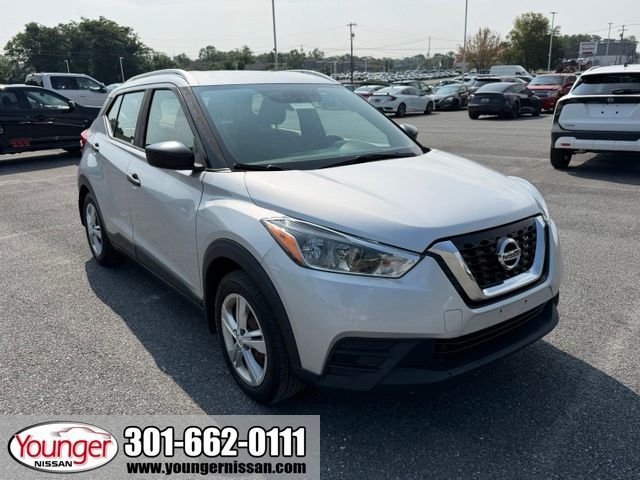 2019 Nissan Kicks S