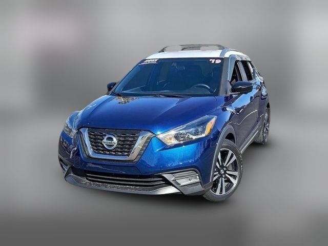 2019 Nissan Kicks SR