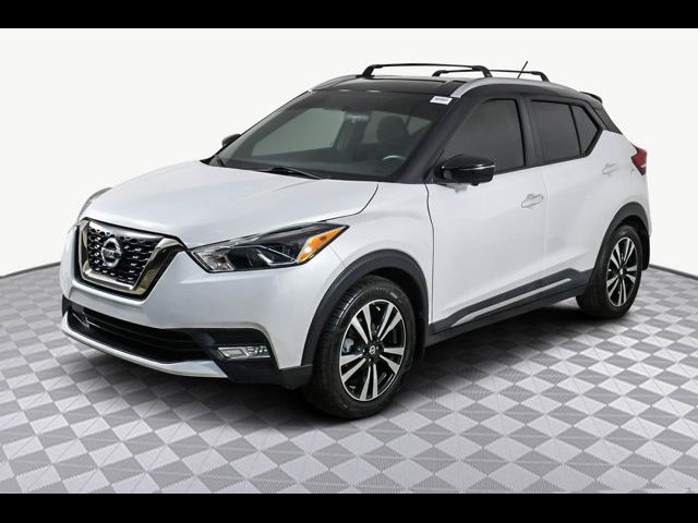 2019 Nissan Kicks SR