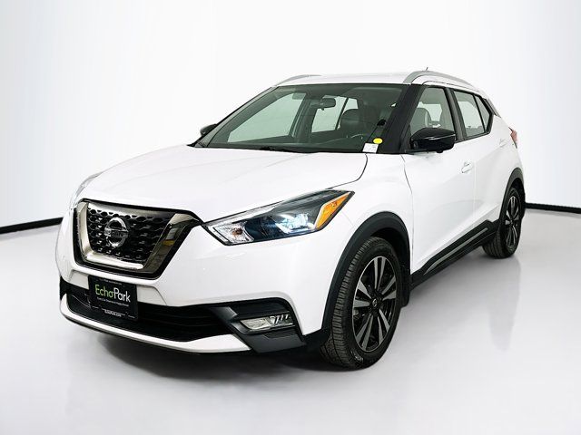 2019 Nissan Kicks SR