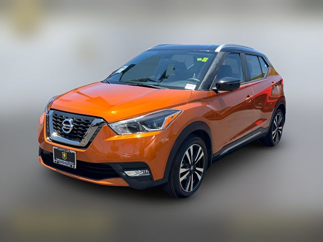 2019 Nissan Kicks SR