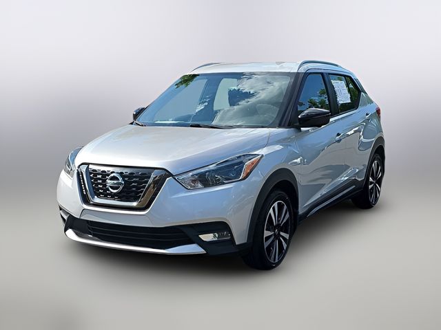 2019 Nissan Kicks SR