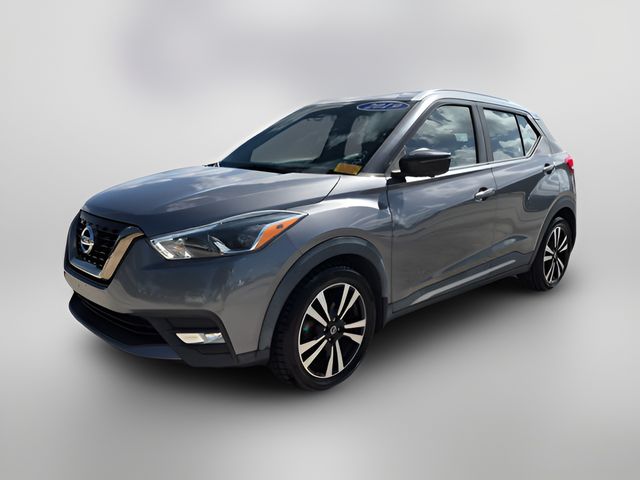2019 Nissan Kicks SR